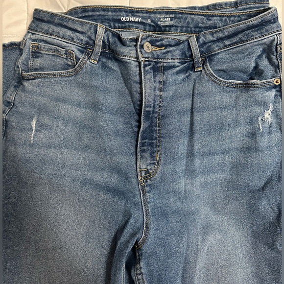 Old Navy Higher High Rise Flare Jeans Size 12 - Picture 1 of 3